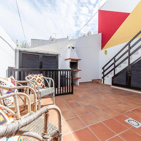 J - Casa Do Farol Guesthouse ลากอส ภายนอก รูปภาพ