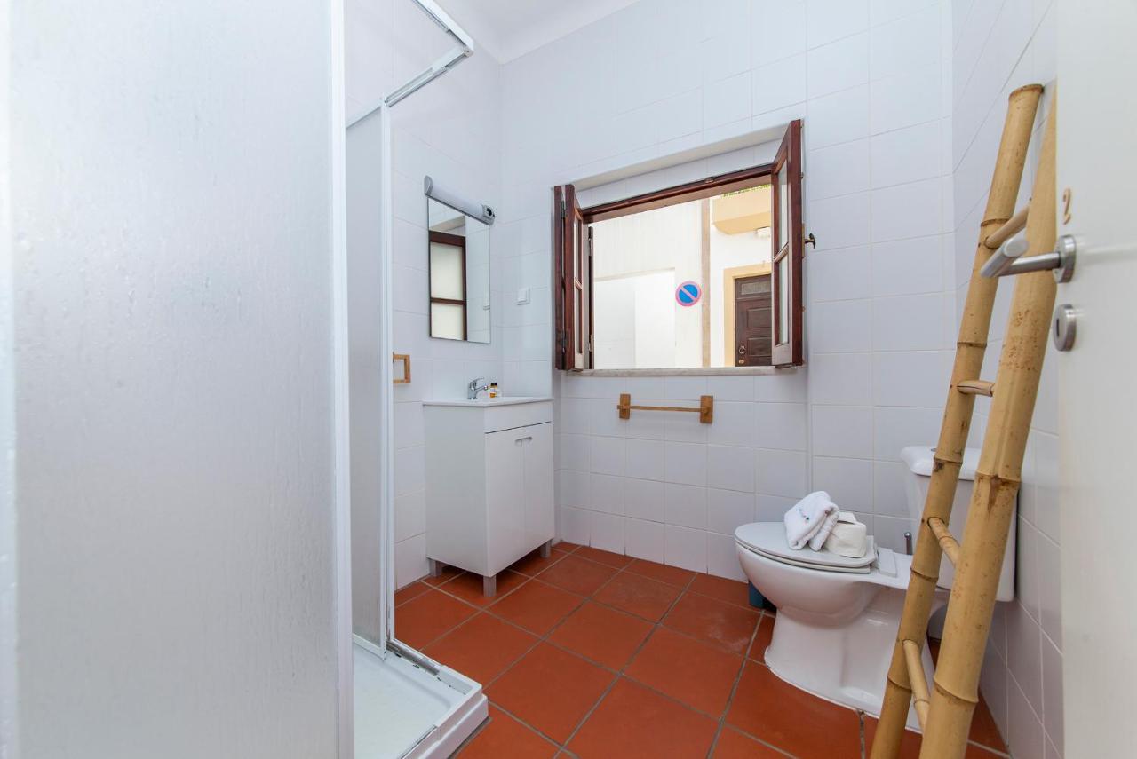 J - Casa Do Farol Guesthouse ลากอส ภายนอก รูปภาพ