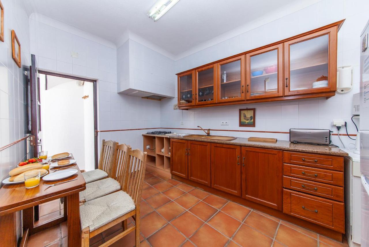 J - Casa Do Farol Guesthouse ลากอส ภายนอก รูปภาพ