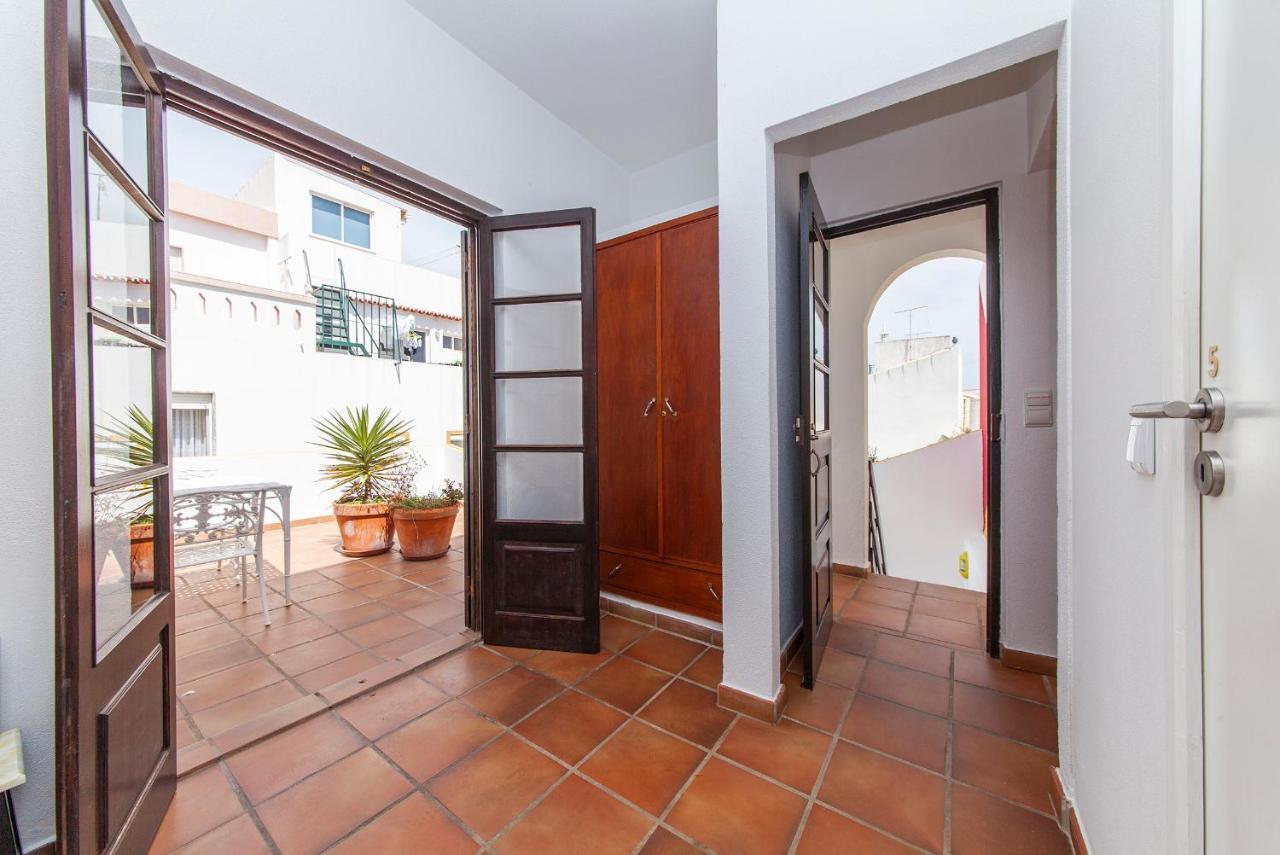 J - Casa Do Farol Guesthouse ลากอส ภายนอก รูปภาพ