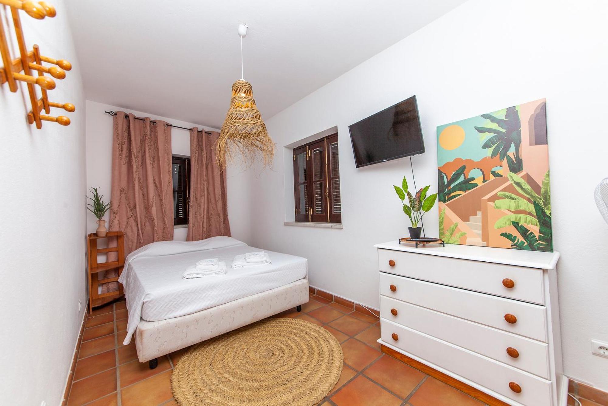 J - Casa Do Farol Guesthouse ลากอส ห้อง รูปภาพ